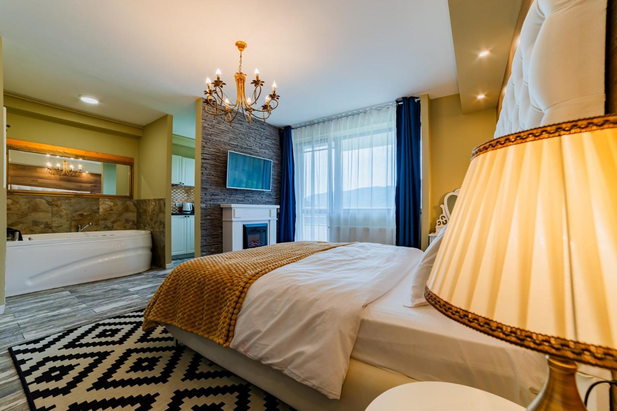 Apartament Romantic Jacuzzi Chic *